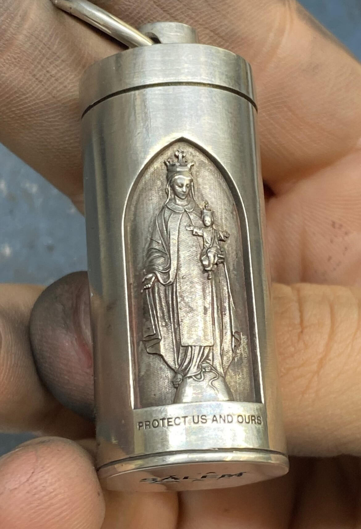 Pill Case Holder - Instagram Story